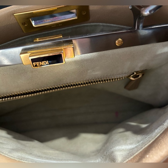 Fendi Peekaboo Medium Handbag with Strap & Dustbag - Picture 13 of 16